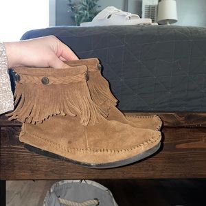 Minnetonka fringe booties